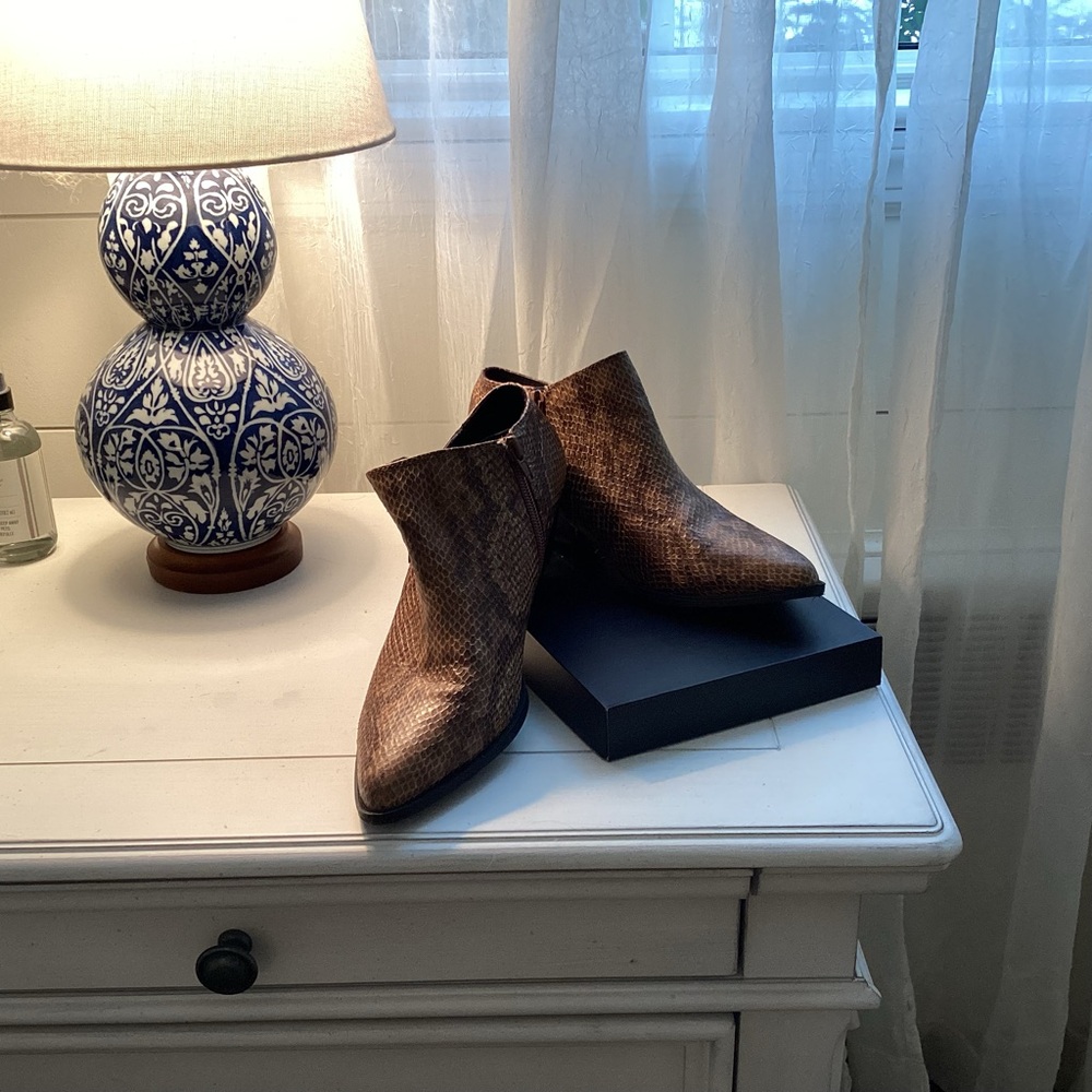 Indigo Brown Ankle Boots